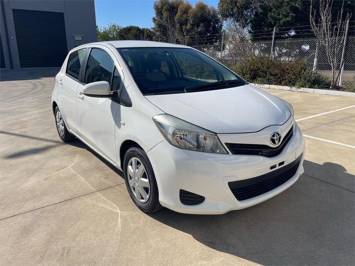 2013 Toyota Yaris YR NCP130R Glacier White