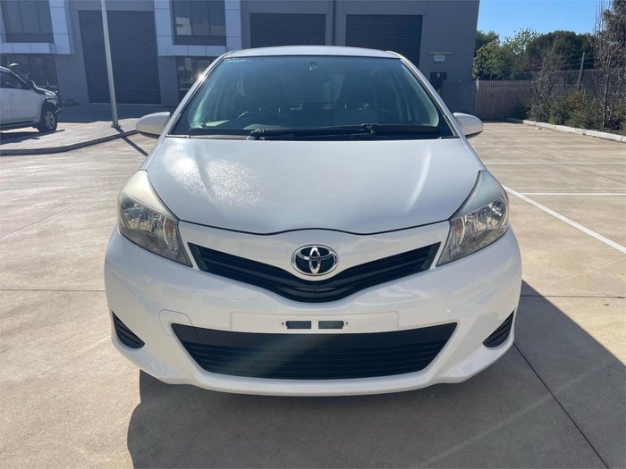 2013 Toyota Yaris YR NCP130R Glacier White