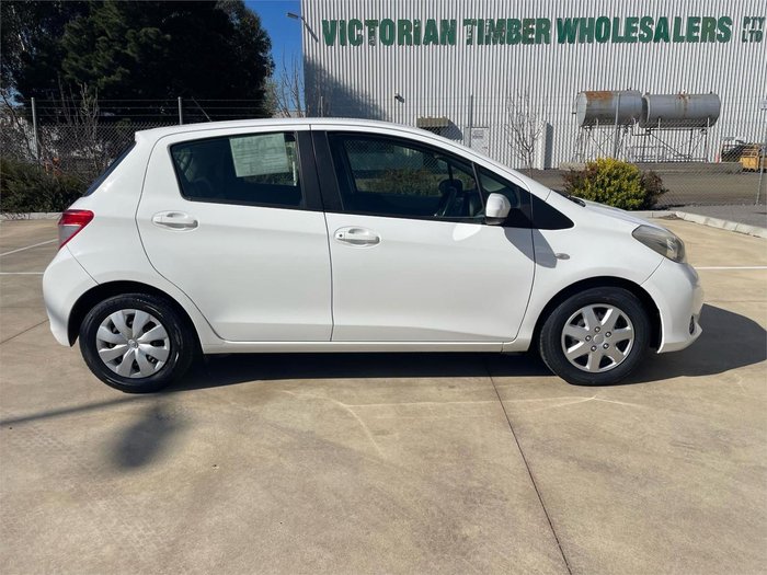2013 Toyota Yaris YR NCP130R Glacier White