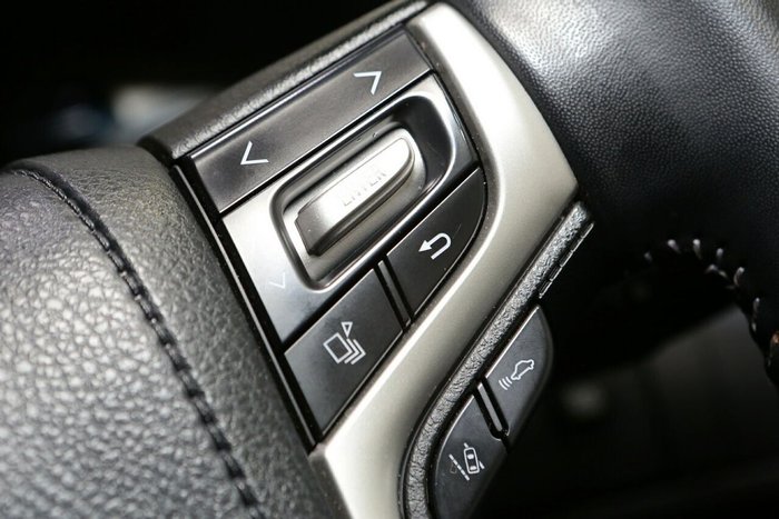 2023 Toyota Landcruiser Prado GXL