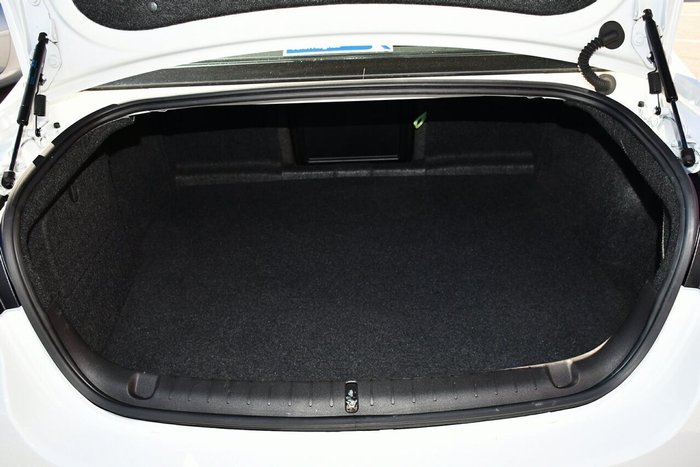 2016 Holden Commodore SV6 Black