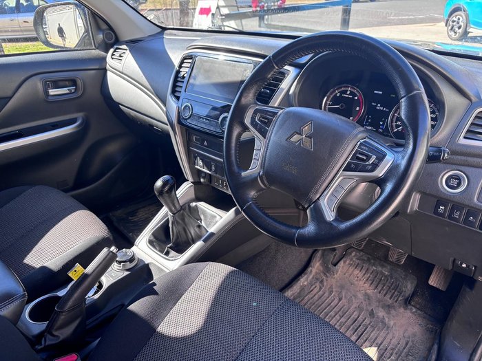 2021 Mitsubishi Triton GLS