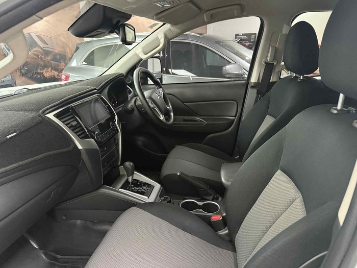 2019 Mitsubishi Triton GLX+