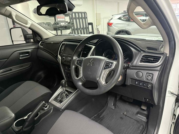 2019 Mitsubishi Triton GLX+