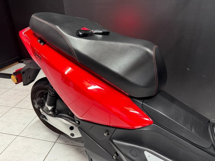 2021 BENZINA ZERO SPORT Red