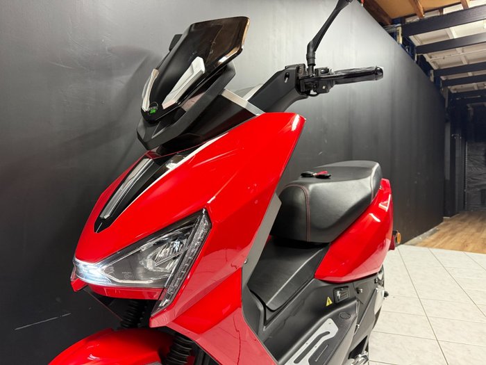2021 BENZINA ZERO SPORT Red
