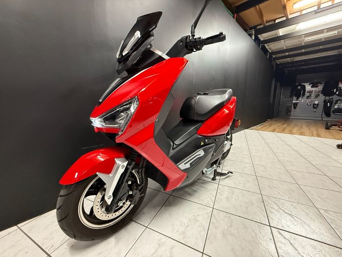 2021 BENZINA ZERO SPORT Red