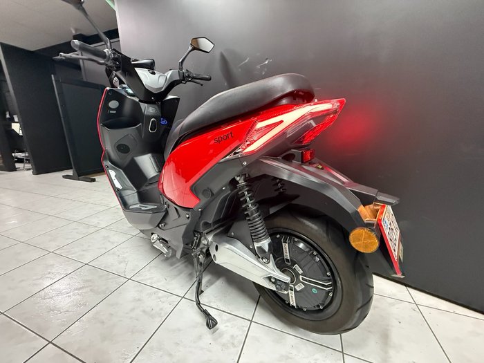 2021 BENZINA ZERO SPORT Red