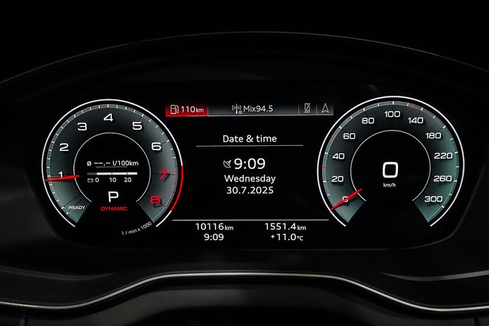2023 Audi Q5 45 TFSI Dynamic Black