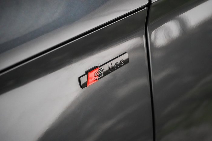 2023 Audi Q5 45 TFSI Dynamic Black