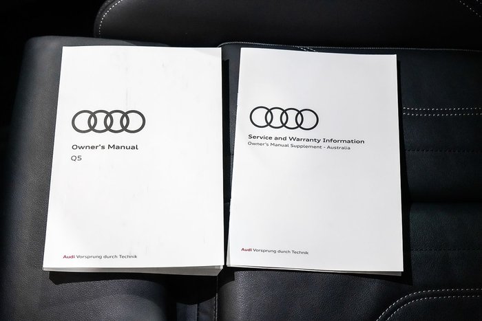 2023 Audi Q5 45 TFSI Dynamic Black