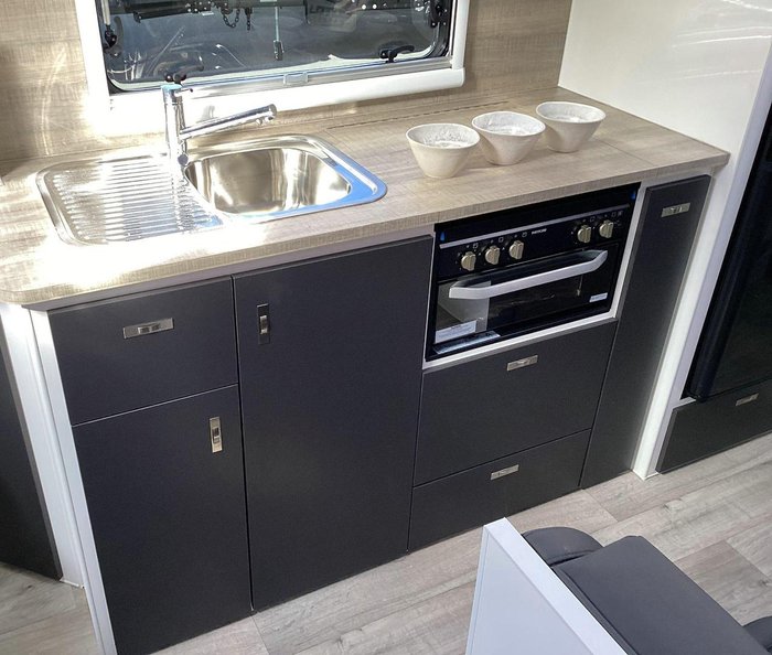 2025 Essential Caravans A Class V1-0 17'4