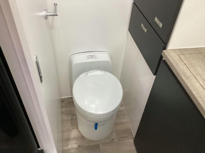 2025 Essential Caravans A Class V1-1 18'8