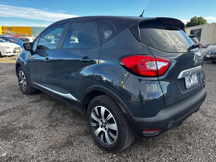 2016 Renault Captur Expression J87 Blue