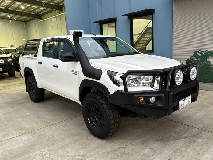 2019 Toyota Hilux SR