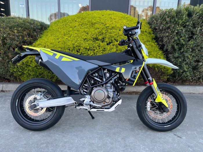 2024 Husqvarna 701 SUPERMOTO White
