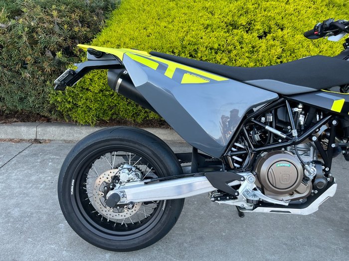 2024 Husqvarna 701 SUPERMOTO White