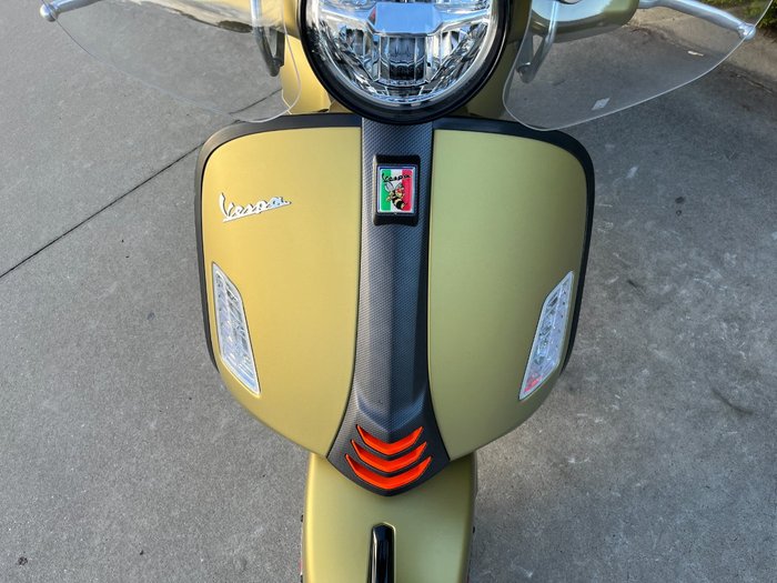 2023 VESPA GTS 300 CLASSIC