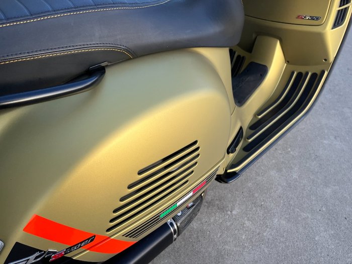2023 VESPA GTS 300 CLASSIC