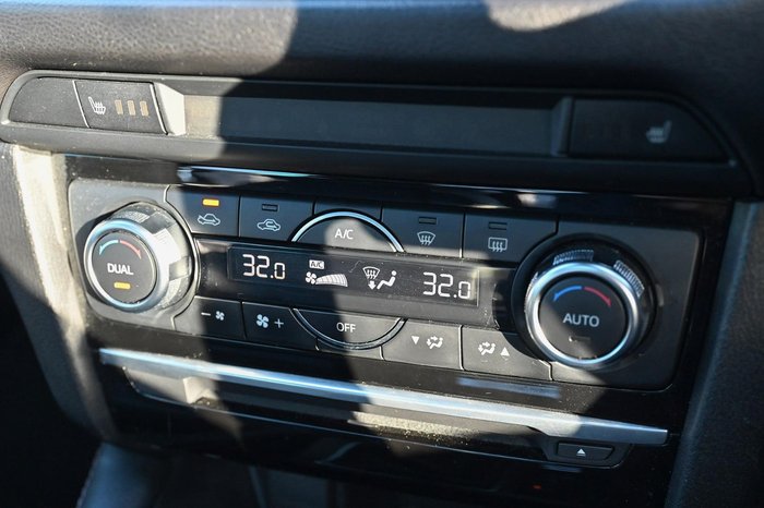 2017 Mazda 6 Atenza