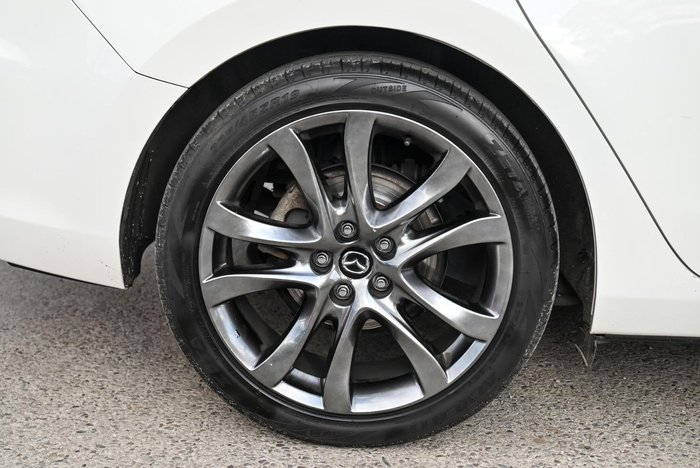 2017 Mazda 6 Atenza
