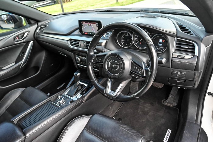 2017 Mazda 6 Atenza