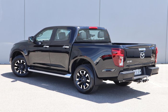 2025 Mazda BT-50 GT