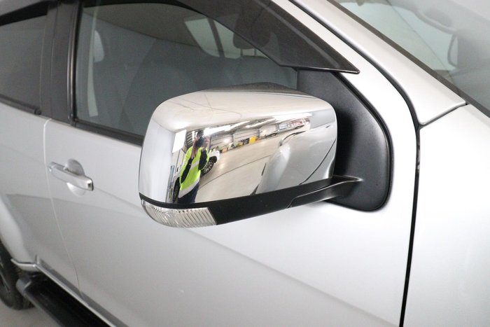 2019 Isuzu MU-X LS-U