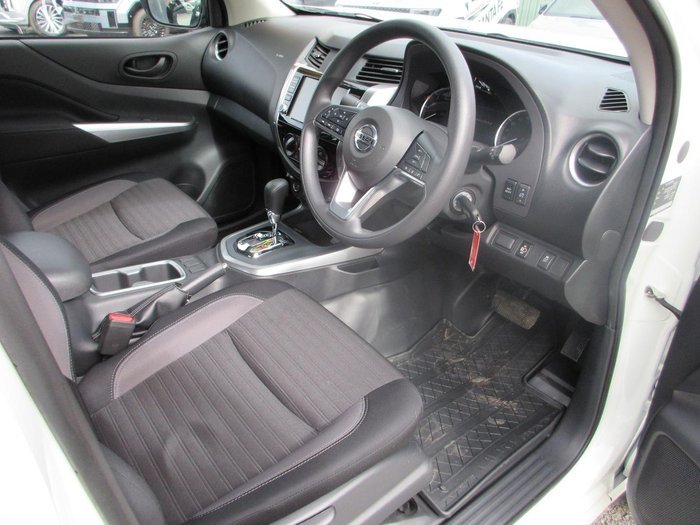 2024 Nissan Navara SL Warrior