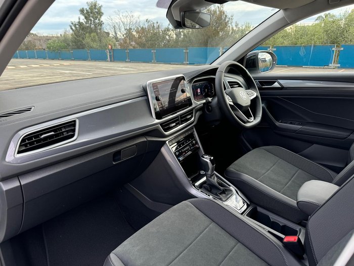2025 Volkswagen T-Roc 110TSI Style