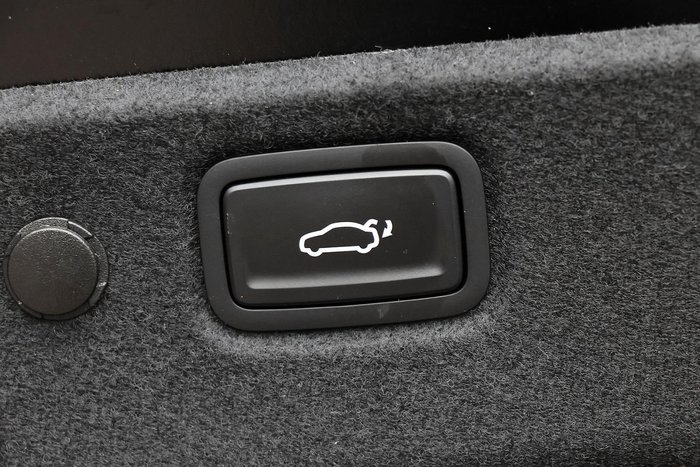 2025 Kia Tasman SX+