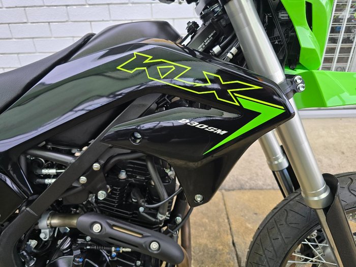 2023 Kawasaki KLX230SM GRAYSTONE/FURNACE ORANGE