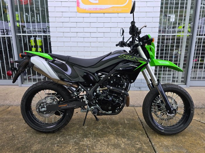 2023 Kawasaki KLX230SM GRAYSTONE/FURNACE ORANGE