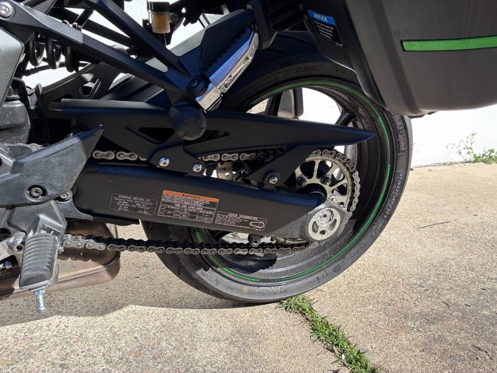 2024 Kawasaki NINJA 1000SX GREEN