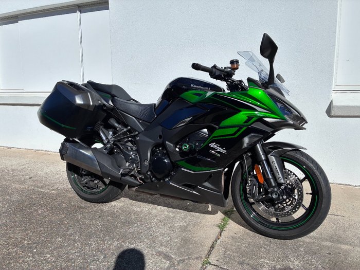 2024 Kawasaki NINJA 1000SX GREEN