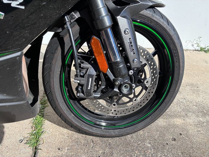 2024 Kawasaki NINJA 1000SX GREEN