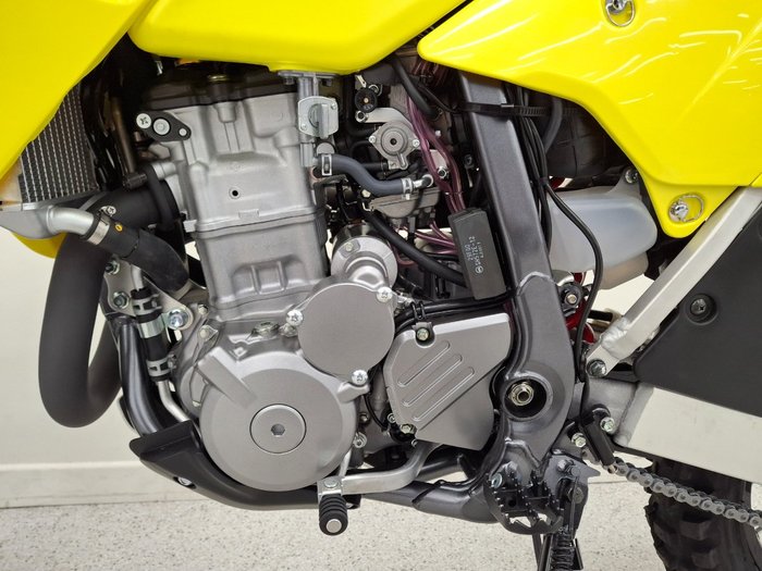 2025 Suzuki DR-Z400E Yellow