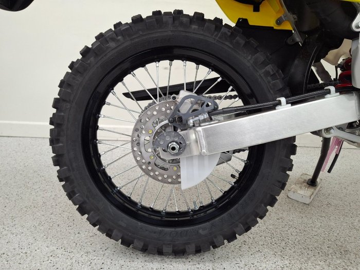 2025 Suzuki DR-Z400E Yellow