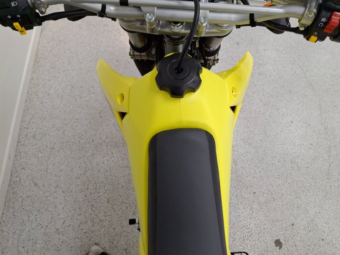 2025 Suzuki DR-Z400E Yellow
