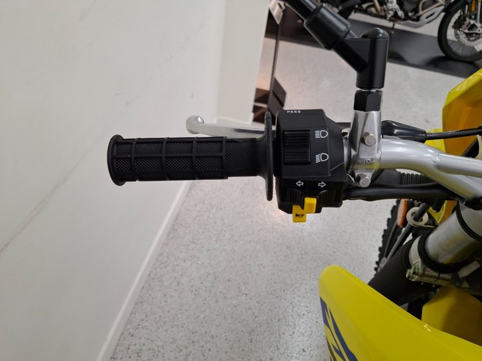 2025 Suzuki DR-Z400E Yellow