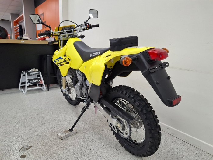 2025 Suzuki DR-Z400E Yellow