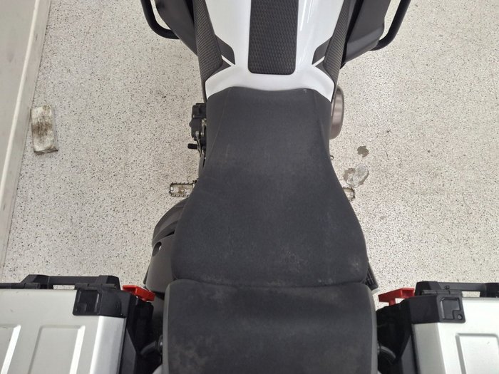 2013 YAMAHA XTZ1200 SUPER TENERE White