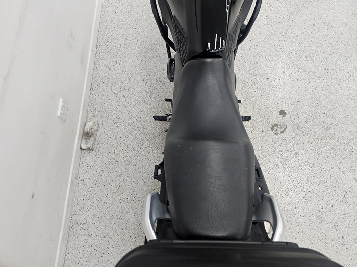 2019 Suzuki V-STROM 250 (DL250A) BLACK/YELLOW