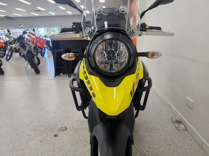 2019 Suzuki V-STROM 250 (DL250A) BLACK/YELLOW