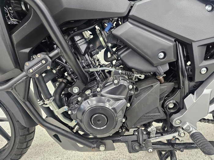 2019 Suzuki V-STROM 250 (DL250A) BLACK/YELLOW