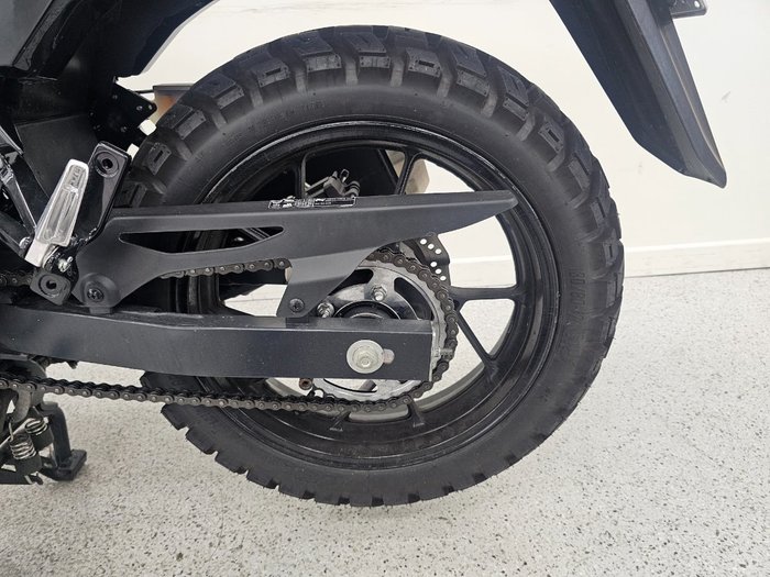 2019 Suzuki V-STROM 250 (DL250A) BLACK/YELLOW