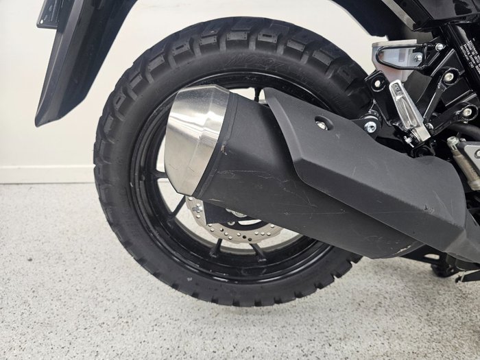 2019 Suzuki V-STROM 250 (DL250A) BLACK/YELLOW
