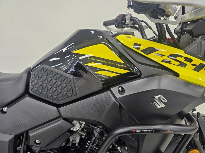 2019 Suzuki V-STROM 250 (DL250A) BLACK/YELLOW