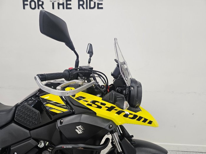 2019 Suzuki V-STROM 250 (DL250A) BLACK/YELLOW