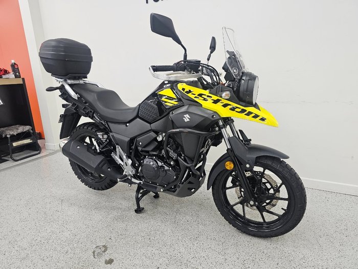 2019 Suzuki V-STROM 250 (DL250A) BLACK/YELLOW